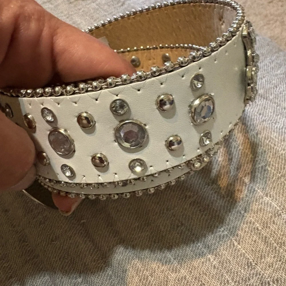 Western belt Cross’s With Studs And Rhinestones 40”